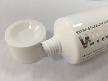 Emballage de tube de stratifié de barrière d'Alunimun avec la finition de Matt et les différents chapeaux
